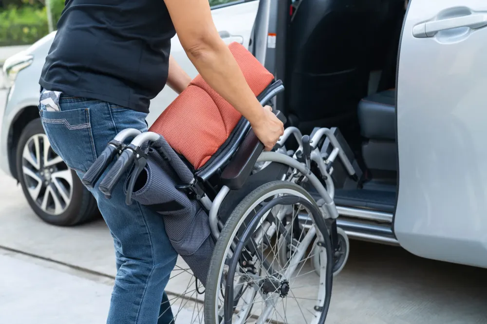 Aide aux personnes à mobilité réduite à Chalon-sur-Saône